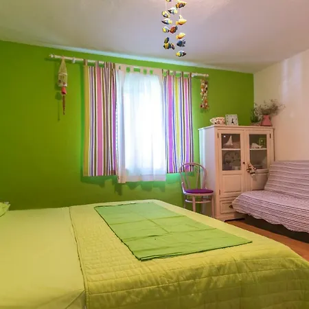 Jovis Drvenik (Split-Dalmatia)