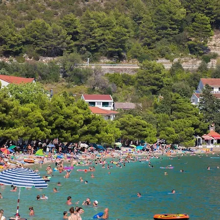 Jovis * Drvenik (Split-Dalmatia)