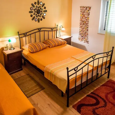 Jovis Prázdninový dům Drvenik (Split-Dalmatia)
