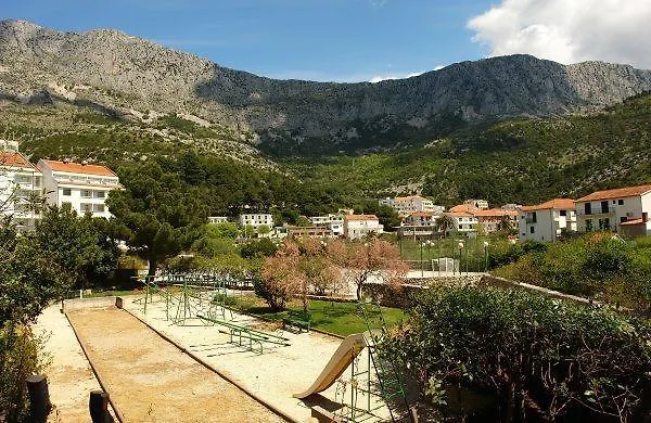 Jovis בית נופש דרבניק