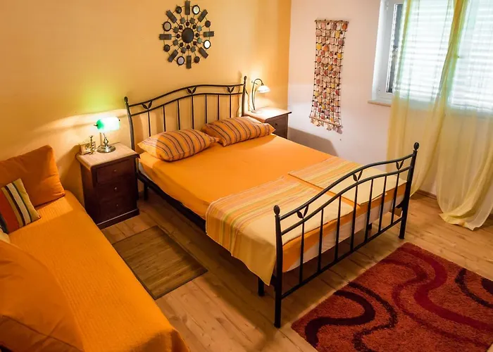 Jovis בית נופש דרבניק